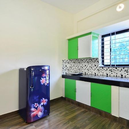 Oyo Home 81801 Akash Villa Trippapur Exterior foto