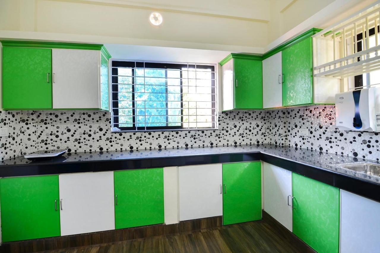 Oyo Home 81801 Akash Villa Trippapur Exterior foto